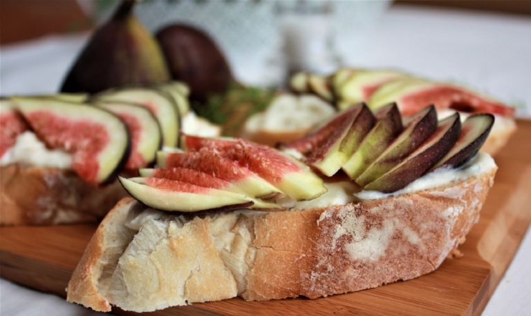 Feigen-Ricotta Brötchen