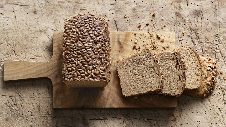 Vollkornbrot mit Sonnenblumenkernen