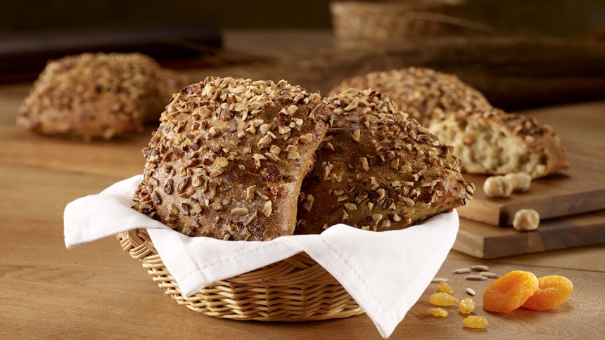 Pain_Paillaise_rustic_mit_Tockenfrüchten_und_Kernen